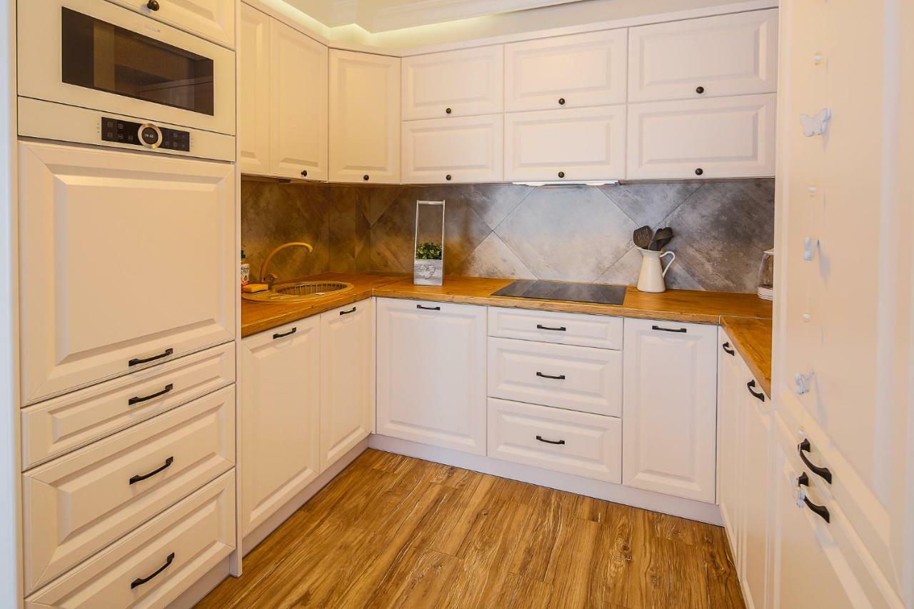 Apartament Paryski Miedzyzdroje Bagian luar foto