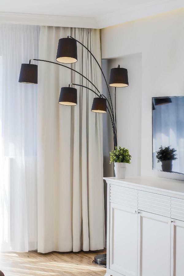 Apartament Paryski Miedzyzdroje Bagian luar foto