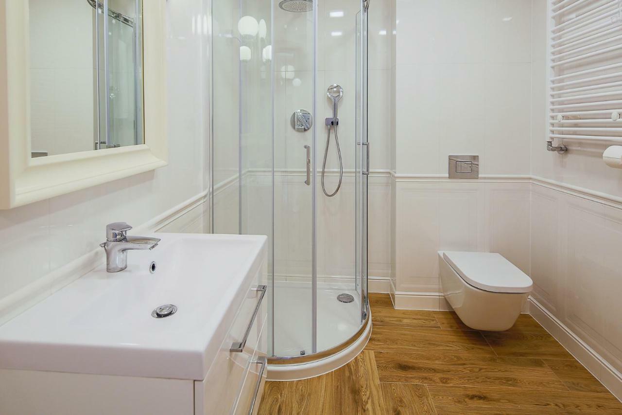 Apartament Paryski Miedzyzdroje Bagian luar foto